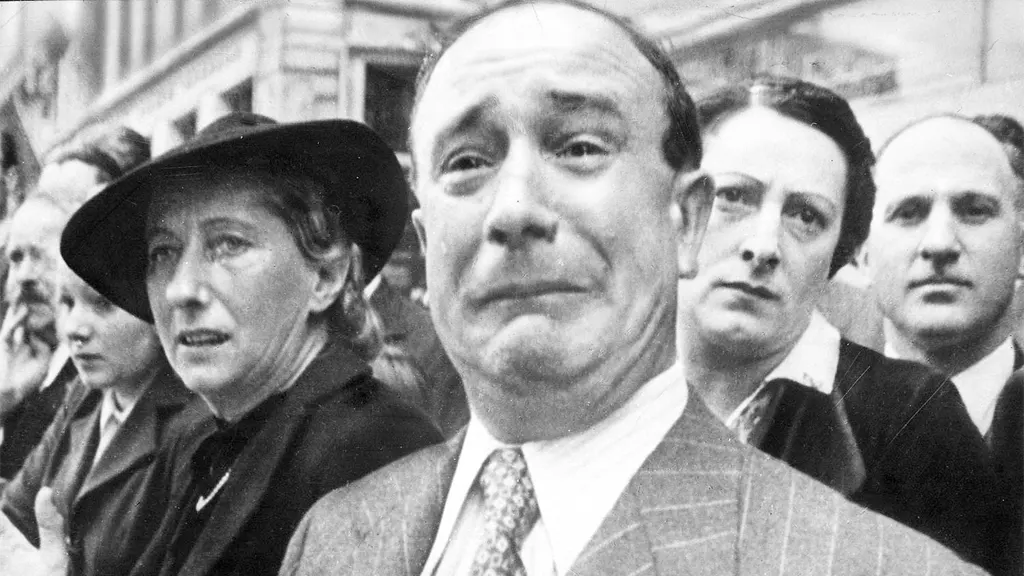 ParisOccupation 1940 1944 | مجله طراحانایده